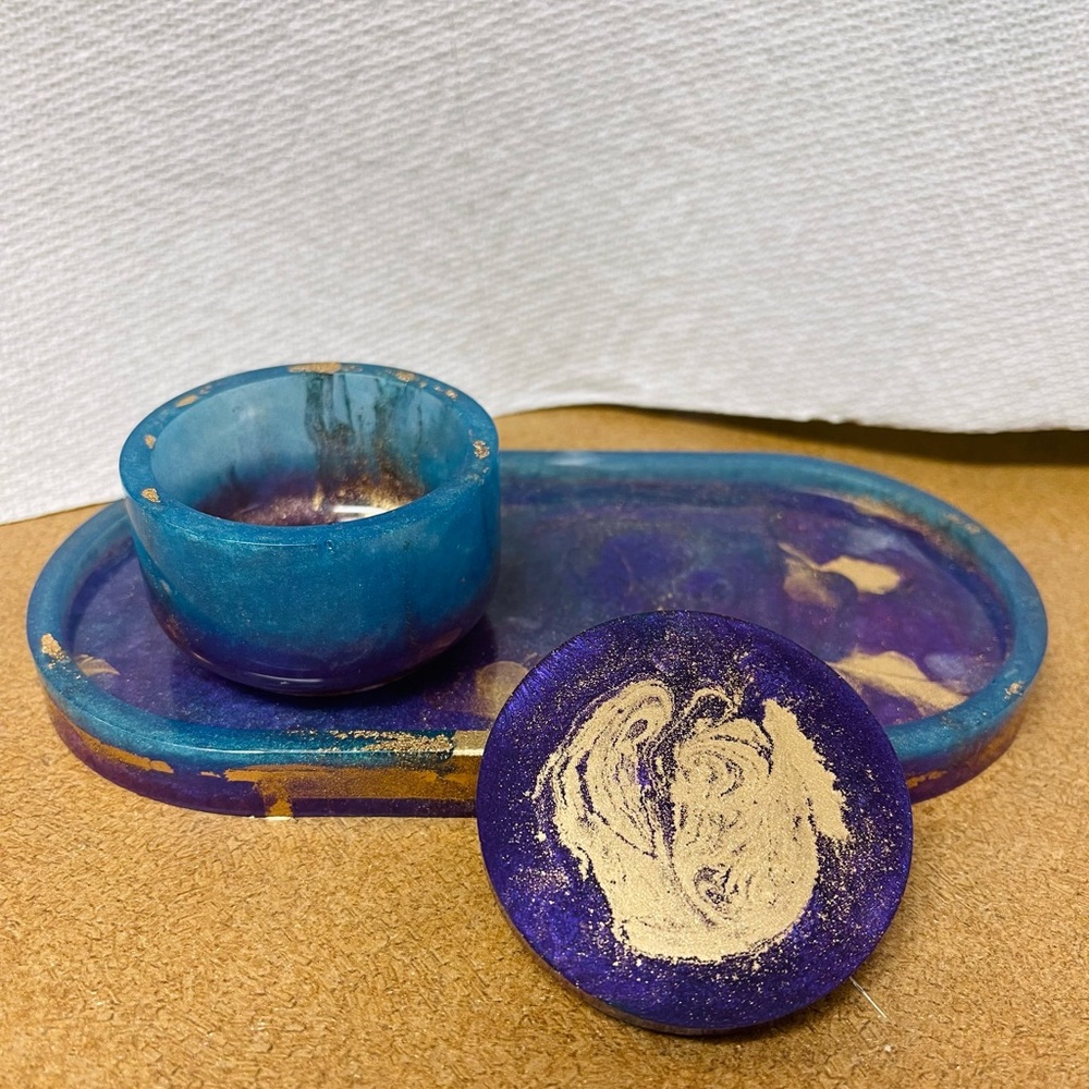 Purple and Blue Resin Trinket Dish Set with Gold Accents